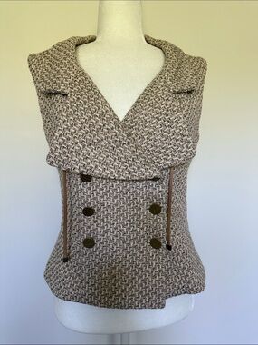 CHANEL Beige Tweed Sleeveless Double-Breasted Vest